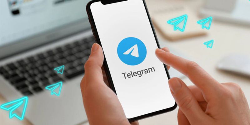 Dùng telegram để liên hệ với đội ngũ CSKH Win55